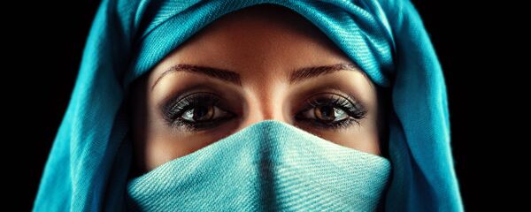 خوراندن گوشت انسان به کارگران در امارات خوراندن گوشت انسان به کارگران در امارات - اسپوتنیک افغانستان