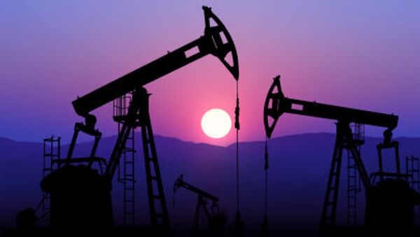 کاهش چشمگیر قیمت جهانی نفت و طلا - اسپوتنیک افغانستان  
