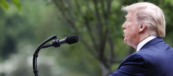 ترامپ: آمریکا تقریباً کل ذخایر داروی کرونا ویروس جهان را خریداری کرد - اسپوتنیک افغانستان  