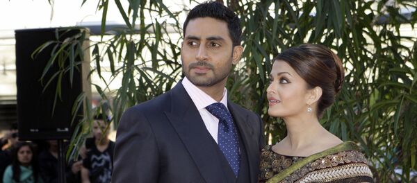 تست کرونای پسر آمیتاب باچان مثبت شد  - اسپوتنیک افغانستان  