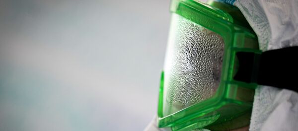 آیا پس از تزریق واکسن کرونا هم باید ماسک بزنیم؟ آیا پس از تزریق واکسن کرونا هم باید ماسک بزنیم؟ - اسپوتنیک افغانستان