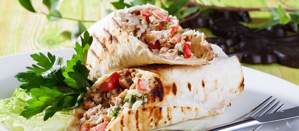 بیش از 700 نفر در اردن با خوردن شاورما مسموم شدند بیش از 700 نفر در اردن با خوردن شاورما مسموم شدند - اسپوتنیک افغانستان