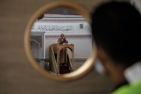 برگزاری نماز عید قربان در فرانسه - اسپوتنیک افغانستان  