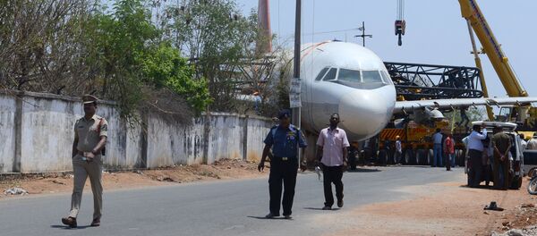 سانحهٔ هواپیمای «ایر هندیا» با 190 سرنشین سانحهٔ هواپیمای «ایر هندیا» با 190 سرنشین - اسپوتنیک افغانستان