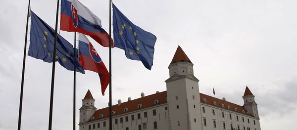 جمهوری اسلواکی سه دیپلومات روسی را اخراج کرد - اسپوتنیک افغانستان  