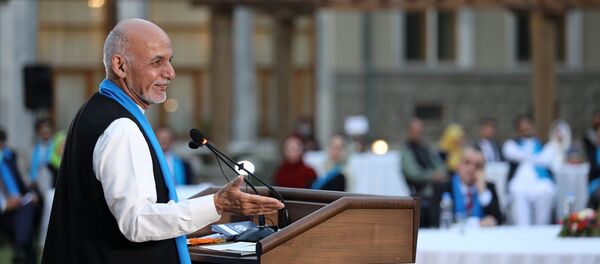 غنی خطاب به جوانان: شما رهبران و مدیران آیندۀ افغانستان هستید غنی خطاب به جوانان: شما رهبران و مدیران آیندۀ افغانستان هستید - اسپوتنیک افغانستان