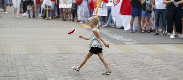 زد و خورد بین نیروهای امنیتی و معترضان در پایتخت بلاروس - اسپوتنیک افغانستان  