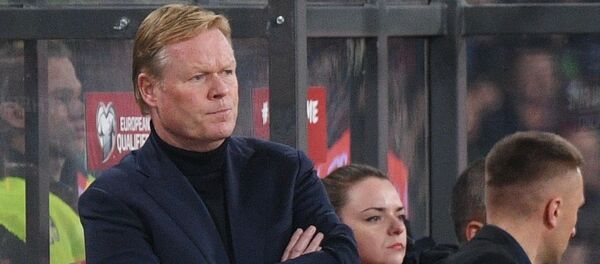 رونالد کومان سرمربی جدید بارسلونا Футбол. Отборочный матч Евро-2020. Белоруссия - Нидерланды رونالد کومان سرمربی جدید بارسلونا Футбол. Отборочный матч Евро-2020. Белоруссия - Нидерланды - اسپوتنیک افغانستان