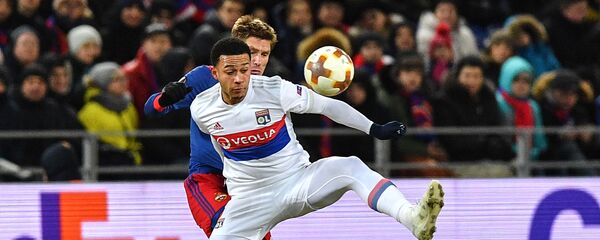 ممفیس دپای مُهاجم هالندی المپیک لیون Футбол. Лига Европы. Матч ЦСКА - Лион ممفیس دپای مُهاجم هالندی المپیک لیون Футбол. Лига Европы. Матч ЦСКА - Лион - اسپوتنیک افغانستان