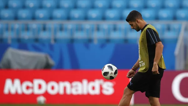 لوئیس سوارز Russia World Cup Uruguay Training - اسپوتنیک افغانستان  