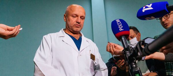 اناتولی کالینیچکو سرطبیب شفاخانه نمبر یک اومسک اناتولی کالینیچکو سرطبیب شفاخانه نمبر یک اومسک - اسپوتنیک افغانستان