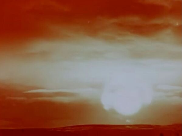 آزمایش بمب اتمی 50 مگاتن در اتحاد جماهیر شوروی - اسپوتنیک افغانستان  