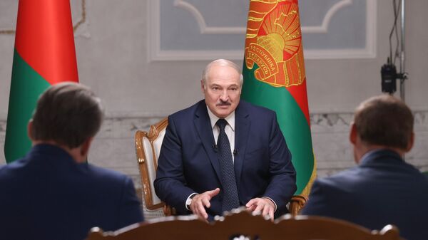  
لوکاشنکو نسخه کامل مکالمات مقامات آمریکایی وآلمانی درباره ناوالنی به روسیه تحویل داد
 - اسپوتنیک افغانستان  
