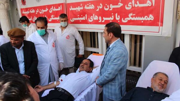 سالروز شهادت احمد شاه مسعود؛ جمع‌آوری 125 هزار سی‌سی خون به مناسبت هفته شهید - اسپوتنیک افغانستان  