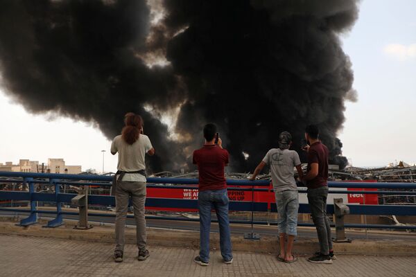 تصاویری از آتش سوزی بندر بیروت - اسپوتنیک افغانستان  