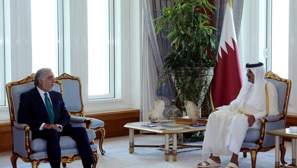 امیر قطر در دیدار با عبدالله از تلاش های صلح در افغانستان پشتیبانی کرد - اسپوتنیک افغانستان  