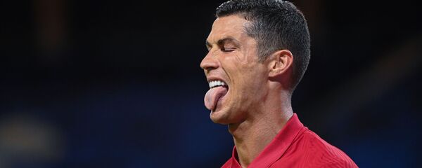 Португальский футболист Криштиану Роналдо Португальский футболист Криштиану Роналдо - اسپوتنیک افغانستان