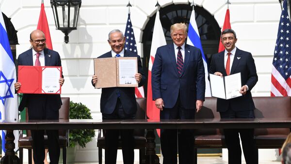 ترامپ: 4 کشور دیگر خواستار عادی سازی روابط‌‌شان با اسرائیل هستند - اسپوتنیک افغانستان  