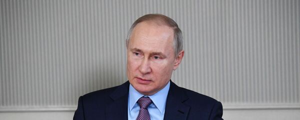 آیا پوتین تست کرونا داده است؟  آیا پوتین تست کرونا داده است؟  - اسپوتنیک افغانستان