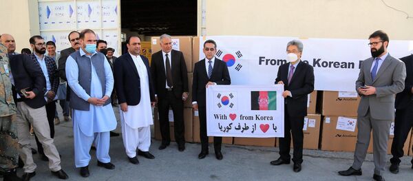 یک محموله کمک‌های صحی کوریای جنوبی تحویل وزارت صحت افغانستان شد  - اسپوتنیک افغانستان  