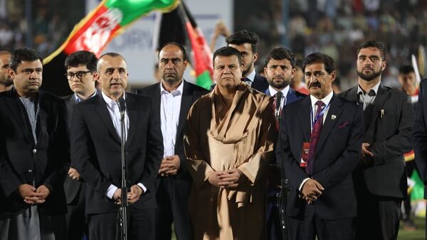  امرالله صالح معاون نخست ریاست جمهوری کشور در جریان مراسم افتتاحیه فصل نهم لیگ برتر فوتبال  - اسپوتنیک افغانستان  