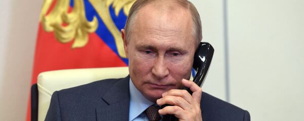 پوتین با روسای جمهور ارمنستان و آذربایجان تلفنی صحبت کرد پوتین با روسای جمهور ارمنستان و آذربایجان تلفنی صحبت کرد - اسپوتنیک افغانستان