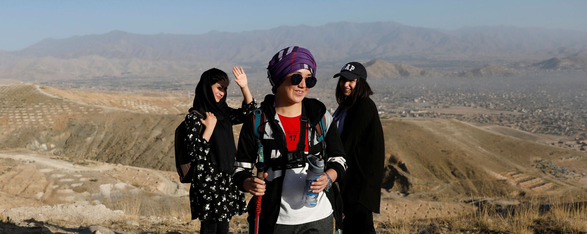 فاطمه سلطانی 18 ساله برای تسخیر اورست آماده می شود - اسپوتنیک افغانستان  , 1920, 30.09.2020