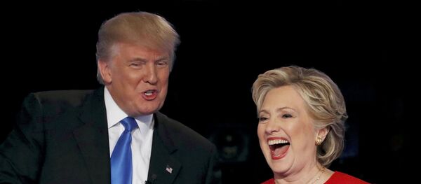 کلینتون به ترامپ: 15 روزی که مانده با ایران جنگ نکن کلینتون به ترامپ: 15 روزی که مانده با ایران جنگ نکن - اسپوتنیک افغانستان