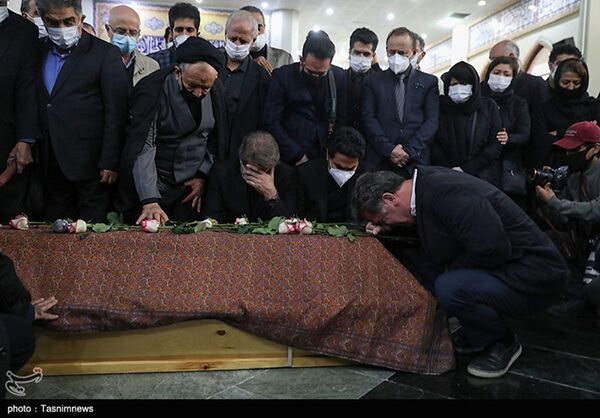 مراسم تشییع جنازه محمد رضا شجریان شجریان برگزار شد - اسپوتنیک افغانستان  