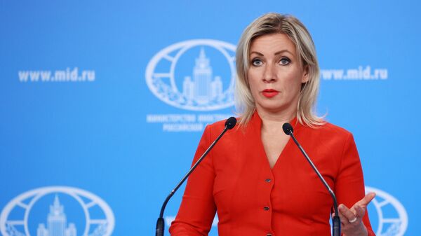 Официальный представитель Министерства иностранных дел России Мария Захарова во время брифинга в Москве - اسپوتنیک افغانستان  