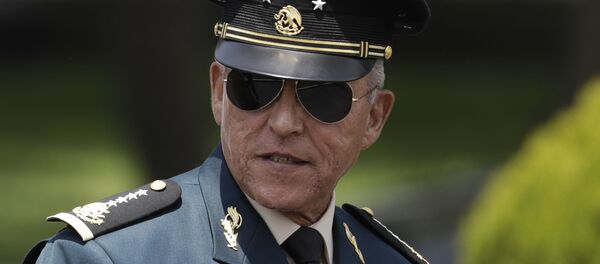 سالوادور سیانفوئگوس زپدا وزیر دفاع قبلی مکسیکو  سالوادور سیانفوئگوس زپدا وزیر دفاع قبلی مکسیکو  - اسپوتنیک افغانستان