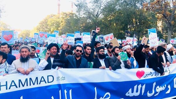 شهروندان کابل در یک راه‌پیمایی خواهان قطع رابطه‌ی دیپلماتیک با فرانسه شدند+ویدیو - اسپوتنیک افغانستان  