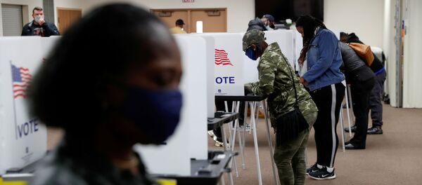 انتخابات امریکا؛ اولین نماینده تراجنسیتی مجلس سنا انتخاب شد  - اسپوتنیک افغانستان  