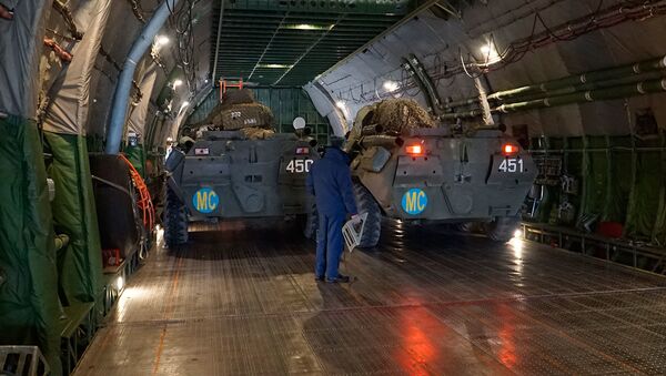 دو طیارۀ دیگر حامل صلح بانان روسی به ارمنستان نشست کردند  - اسپوتنیک افغانستان  
