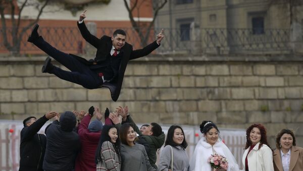 جشن عروسی در میدان سرخ مسکو - اسپوتنیک افغانستان  