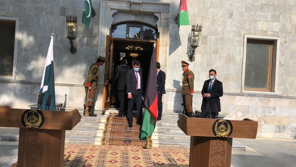 کنفرانس مطبوعاتی رئيس جمهور غنی و نخست وزیر پاکستان در ارگ - اسپوتنیک افغانستان  