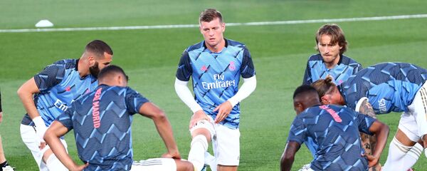 توني كروس ومجموعة من لاعبي ريال مدريد توني كروس ومجموعة من لاعبي ريال مدريد - اسپوتنیک افغانستان