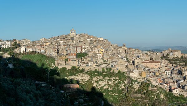 شهری در ایتالیا برای خرید مسکن به بازدیدکنندگان پول می‌دهد - اسپوتنیک افغانستان  