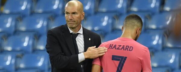 زيدان وهازارد من ماباراة ريال مدريد ومانشستر سيتي زيدان وهازارد من ماباراة ريال مدريد ومانشستر سيتي - اسپوتنیک افغانستان