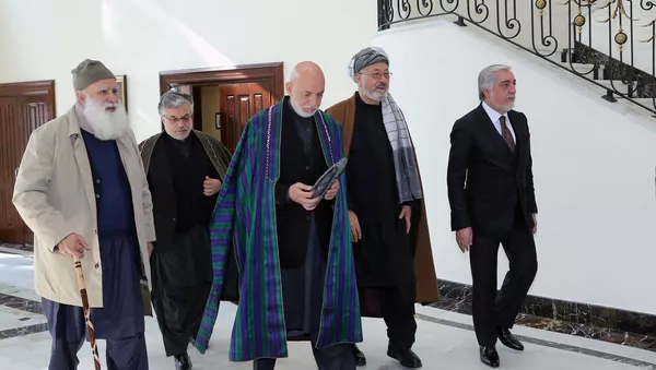 دیدار عبدالله عبدالله با کرزی، سیاف، خلیلی و قانونی - اسپوتنیک افغانستان  