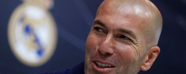 Zinedine Zidane Real Madrid'e geri döndü Zinedine Zidane Real Madrid'e geri döndü - اسپوتنیک افغانستان