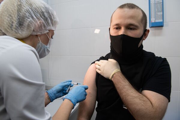 آغاز واکسیناسیون علیه ویروس کرونا در مسکو - اسپوتنیک افغانستان  