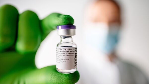  پزشک انگلیس: افراد مبتلا به آلرژی شدید باید از واکسن کووید خودداری کنند    - اسپوتنیک افغانستان  