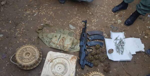 کشف یک ذخیرهگاه مواد منفجر ناشده در هرات   کشف یک ذخیرهگاه مواد منفجر ناشده در هرات   - اسپوتنیک افغانستان