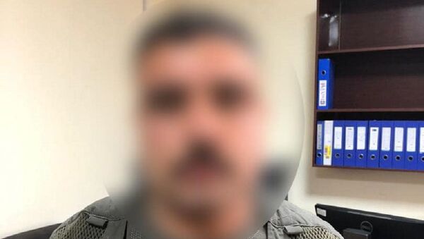 پولیسی که یک شهروند را لت‌وکوب کرده بود بازداشت شد - اسپوتنیک افغانستان  