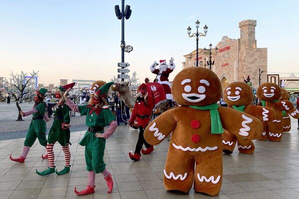 رژه کریسمس در دبی - اسپوتنیک افغانستان  