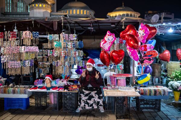 برگزاری جشن سال نو کرونایی در استانبول - اسپوتنیک افغانستان  