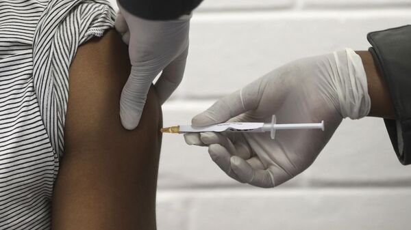 هند دو واکسین کووید-19 را تایید کرد - اسپوتنیک افغانستان  