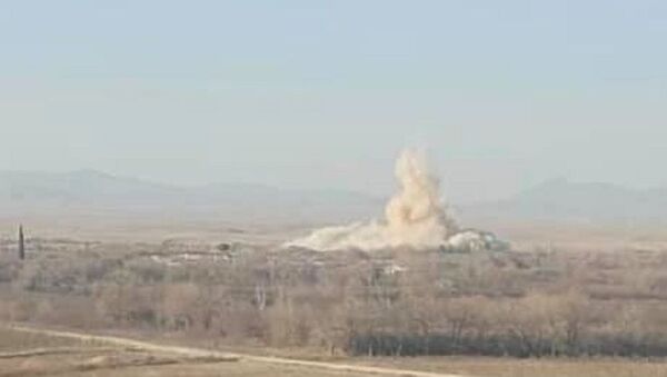 یک دیپوی بزرگ ماین با 53 طالب در کندهار نابود شد - اسپوتنیک افغانستان  