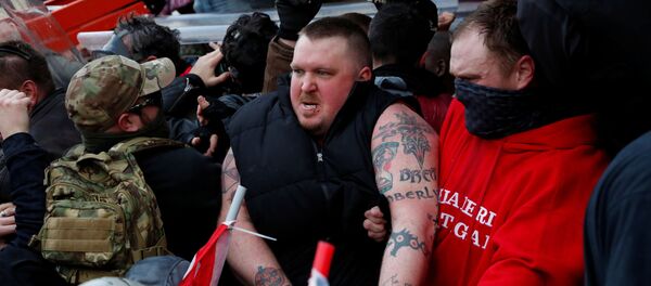 درگیری میان طرفداران و مخالفان ترامپ - اسپوتنیک افغانستان  